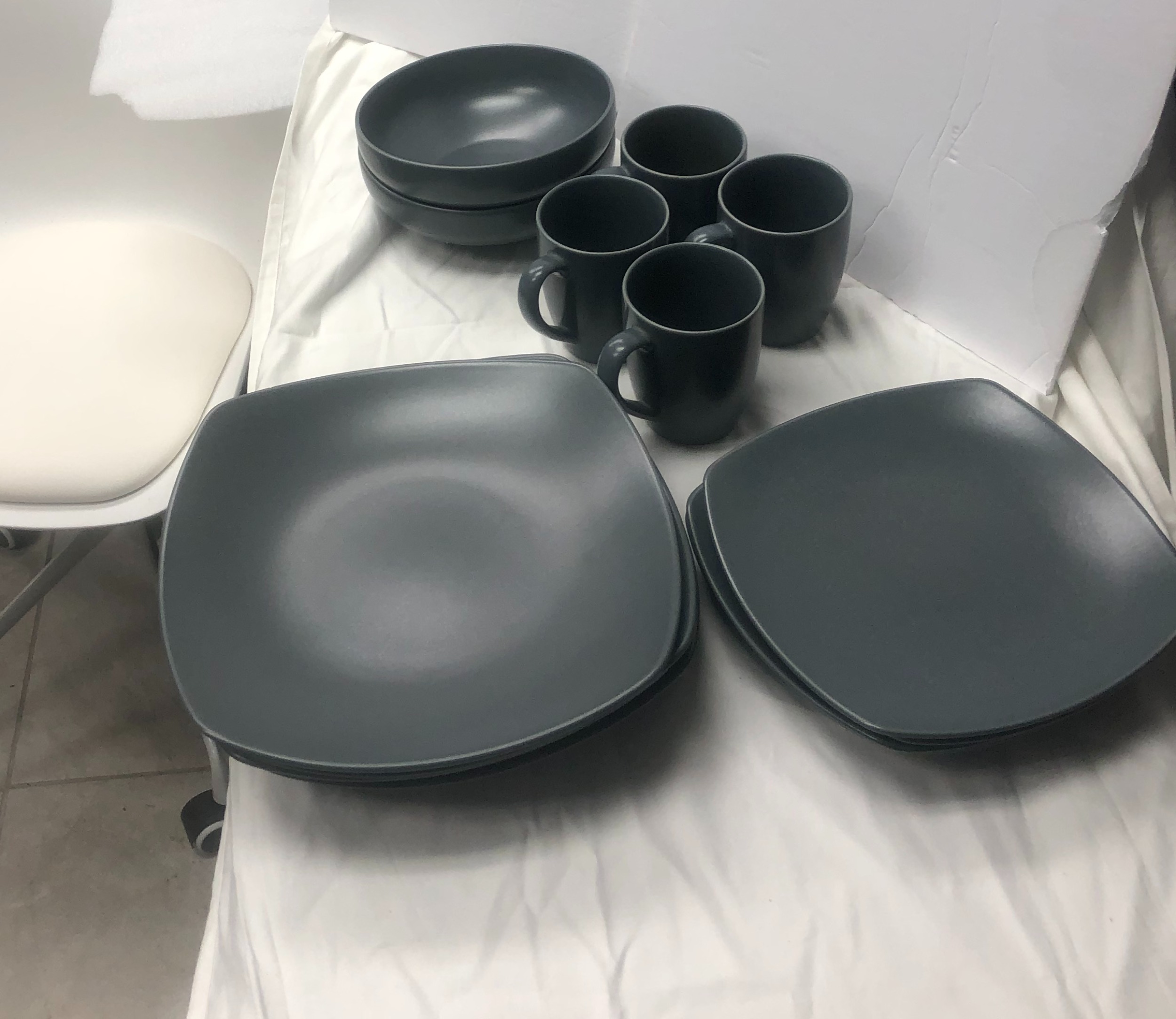 Platos de Ceramica Esmaltada